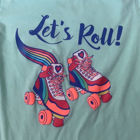 Shirt - Picture 2 of 4